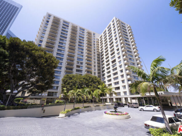 Realtor | 2160 Century Park apartment