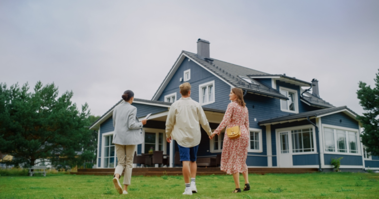 Reliable Real Estate Agent in Los Angeles