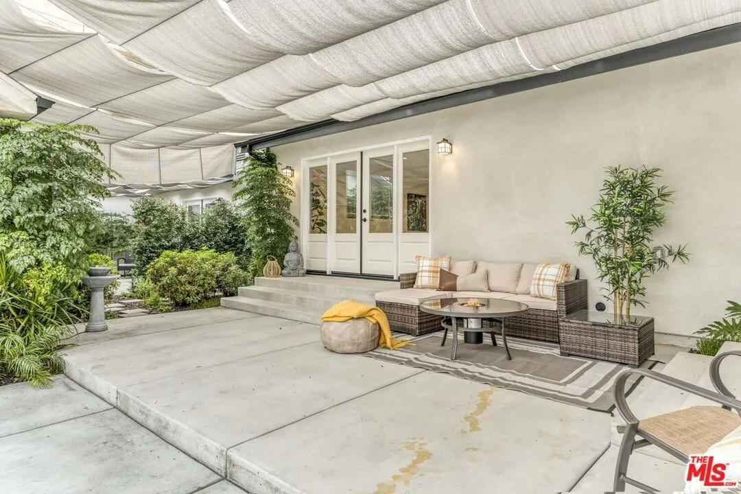 11512-la-maida-st-north-hollywoo (16)