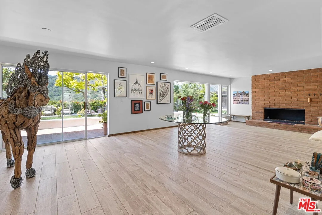 2533-la-condesa-dr-los-angeles-c (2)