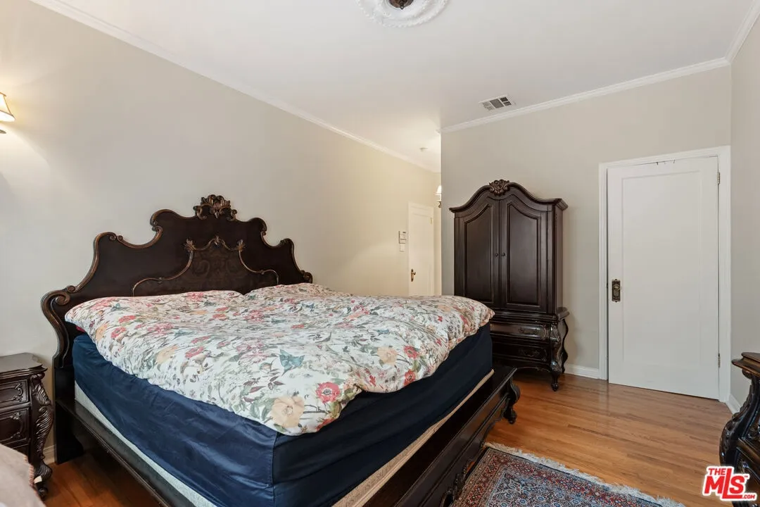 367-s-bundy-dr-los-angeles-ca-24