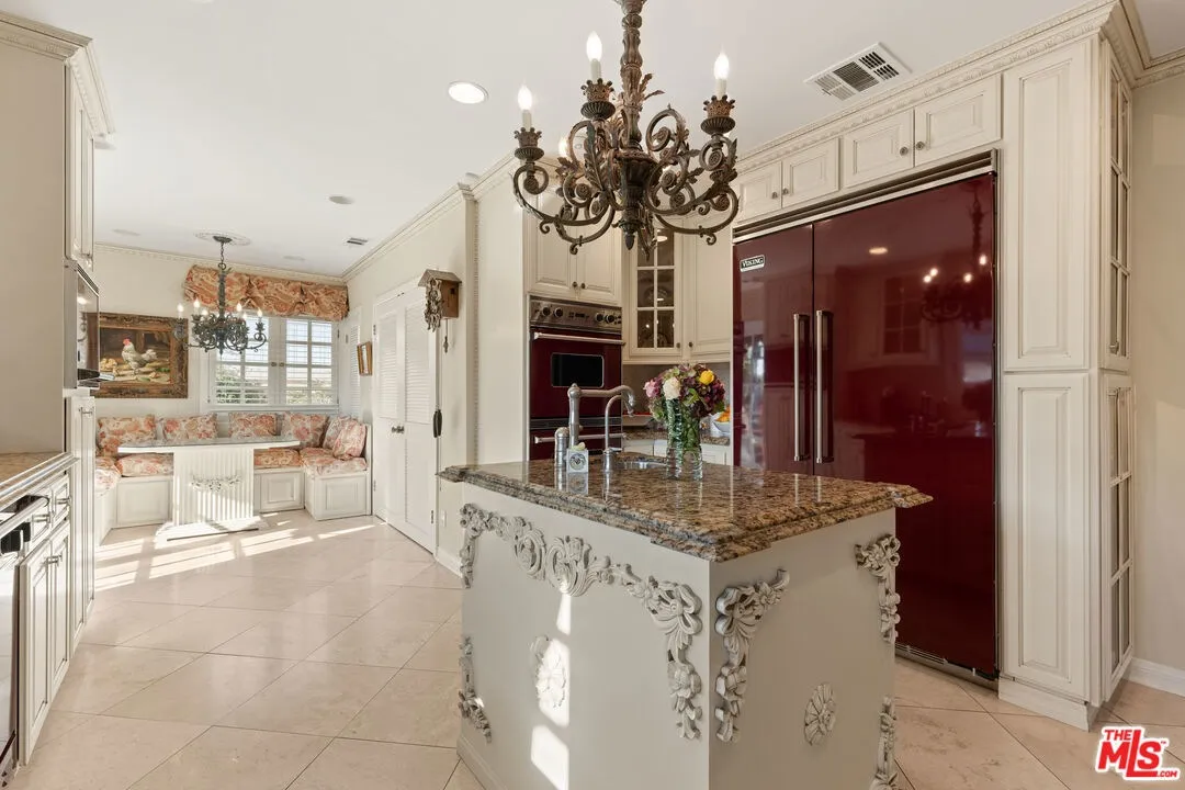 367-s-bundy-dr-los-angeles-ca-9