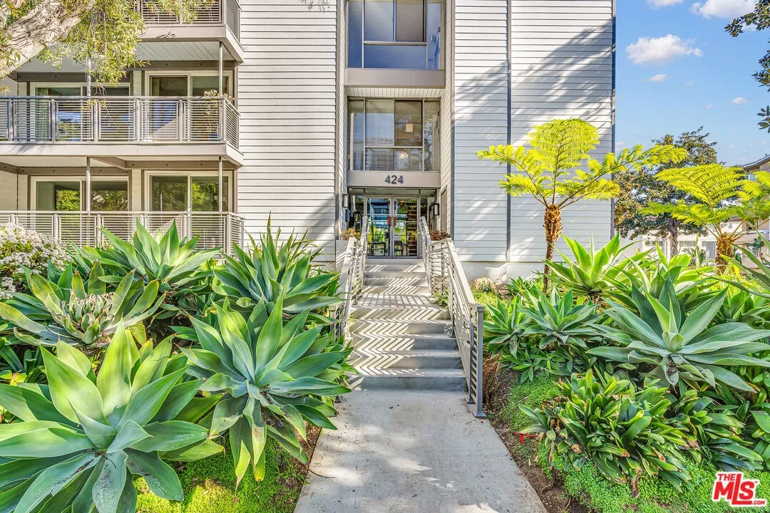 424-n-palm-dr-beverly-hills-ca-u (1)