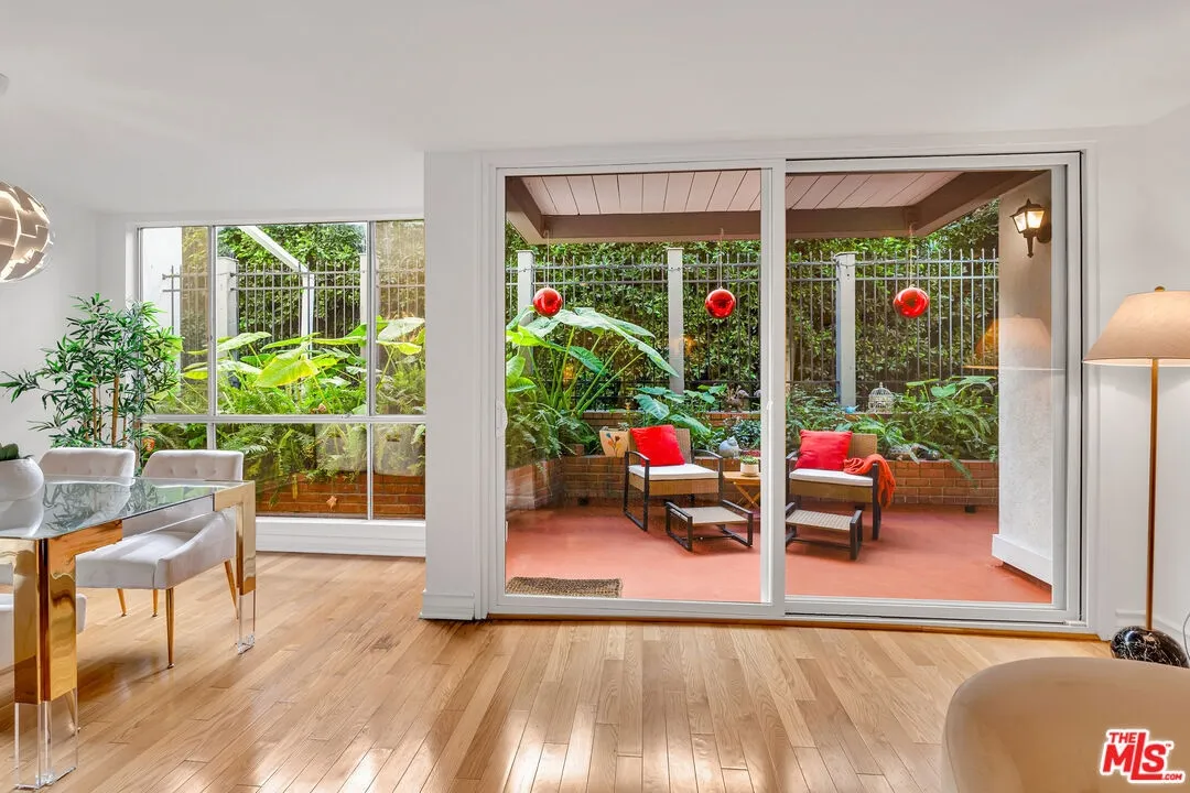 424-n-palm-dr-beverly-hills-ca-u (6)