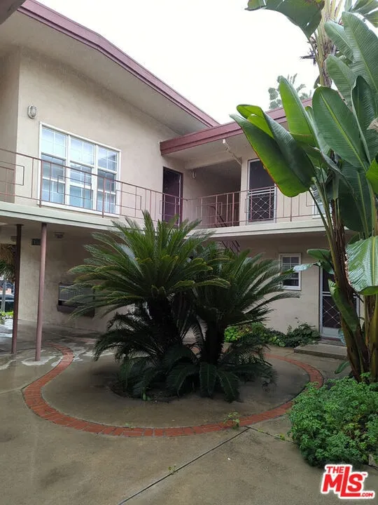 835-s-sherbourne-dr-los-angeles (3)