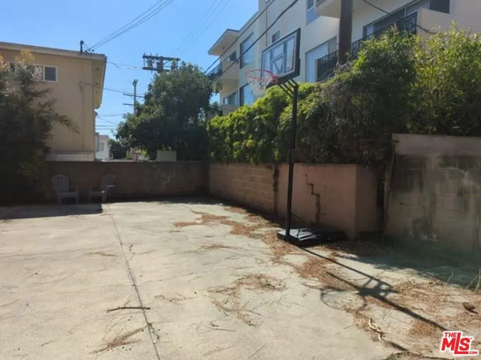 853-s-bedford-st-los-angeles-ca (1)